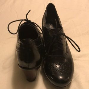 Sanita black dress shoes